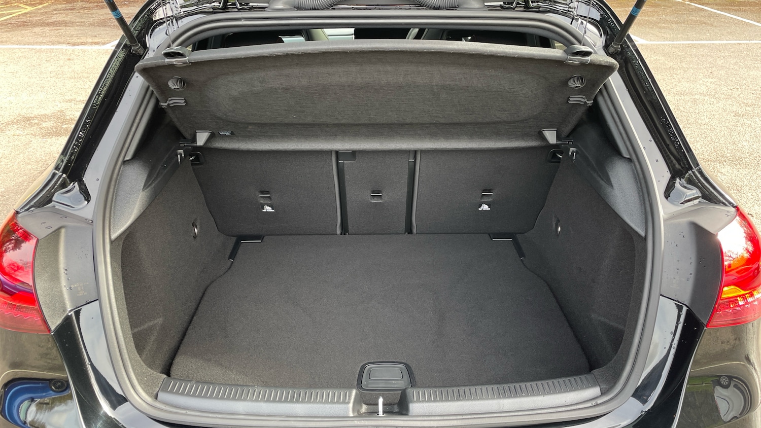 Used Mercedes-Benz A-Class 2023 for sale - 77917083: Photo 4