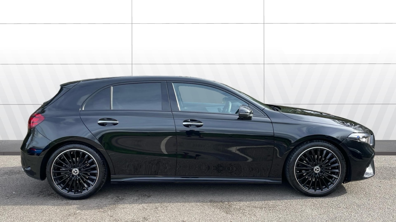 Used Mercedes-Benz A-Class 2023 for sale - 77917083: Photo 5