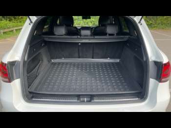Used Mercedes-Benz GLC 2022 for sale - 74603236: Photo