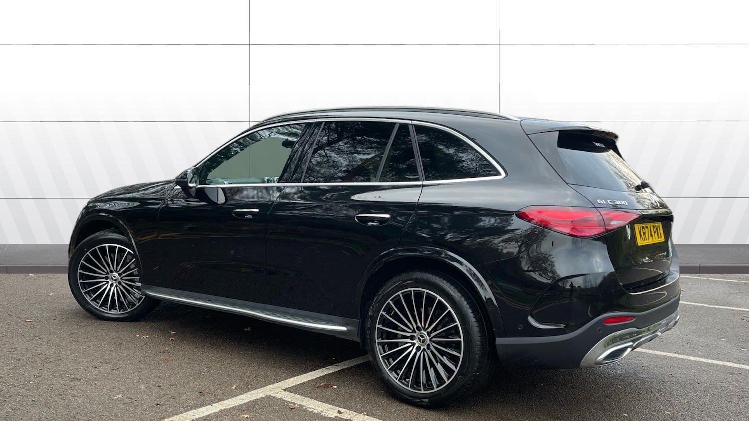 Used Mercedes-Benz GLC 2024 for sale - 77138460: Photo 2