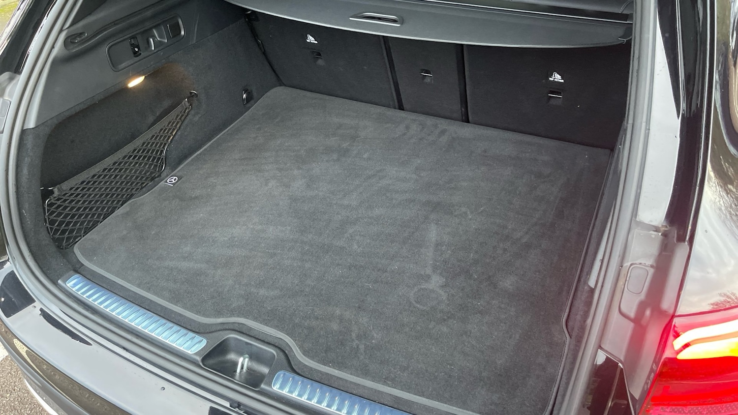 Used Mercedes-Benz GLC 2024 for sale - 77138460: Photo 27