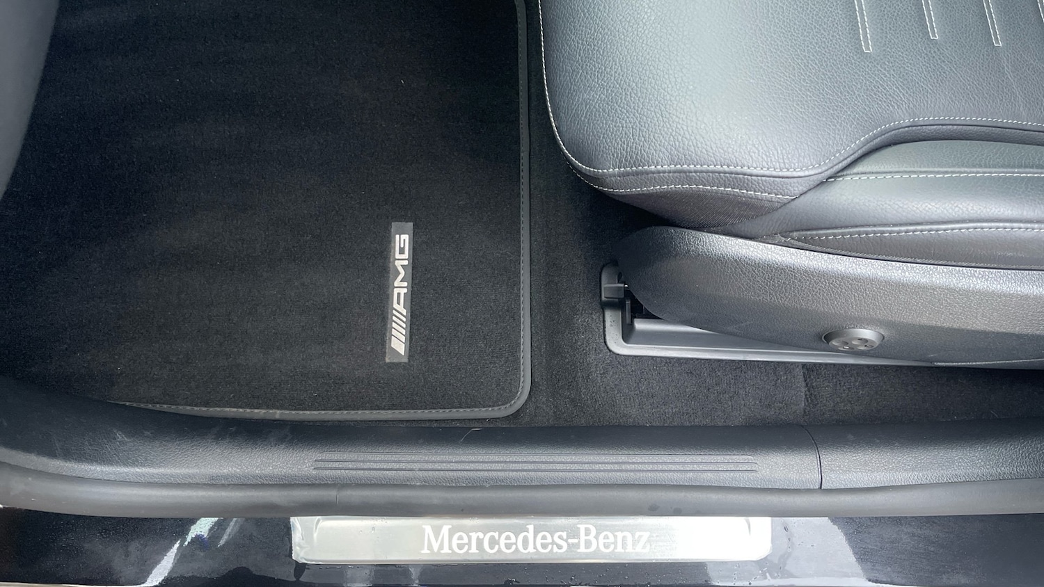 Used Mercedes-Benz GLC 2024 for sale - 77138460: Photo 31