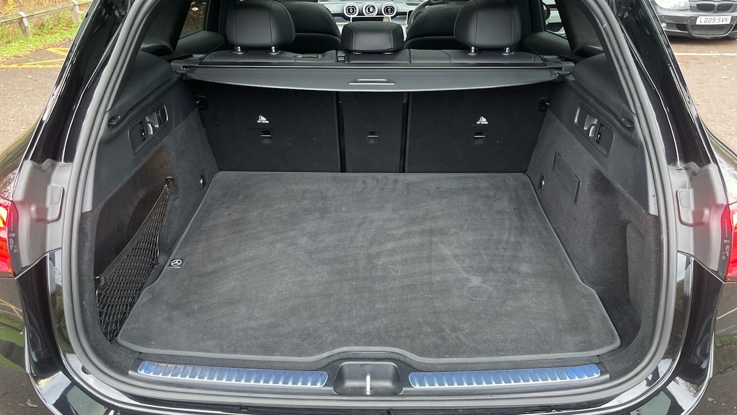 Used Mercedes-Benz GLC 2024 for sale - 77138460: Photo 4