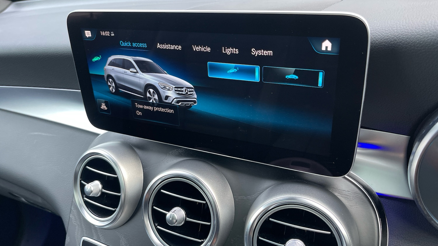 Used Mercedes-Benz GLC 2019 for sale - 77535815: Photo 42