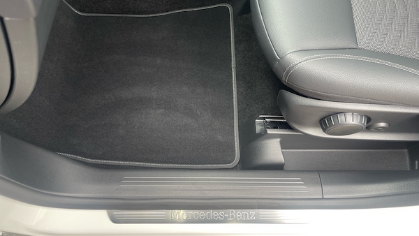 Used Mercedes-Benz GLA 2025 for sale - 76277107: Photo 32