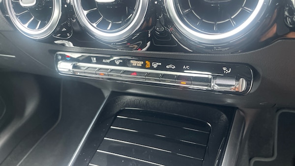 Used Mercedes-Benz GLA 2025 for sale - 76277107: Photo 39