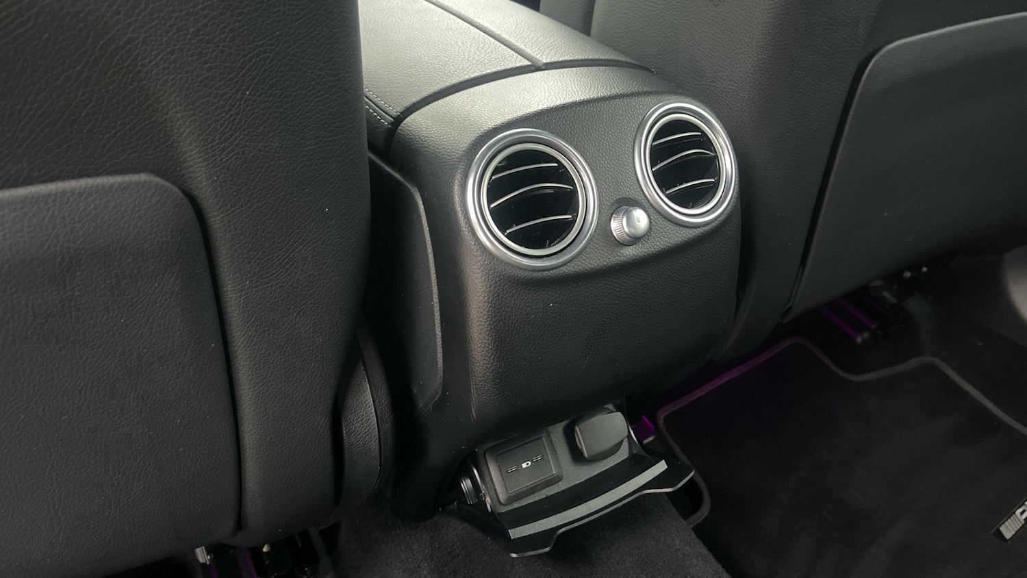 Used Mercedes-Benz GLC 2019 for sale - 77171081: Photo 31