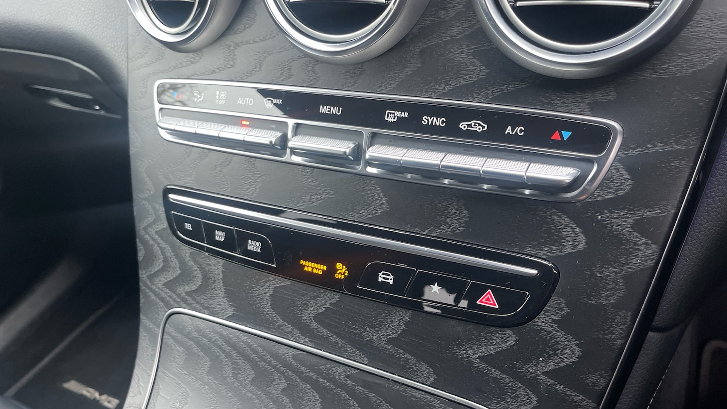 Used Mercedes-Benz GLC 2019 for sale - 77171081: Photo 40