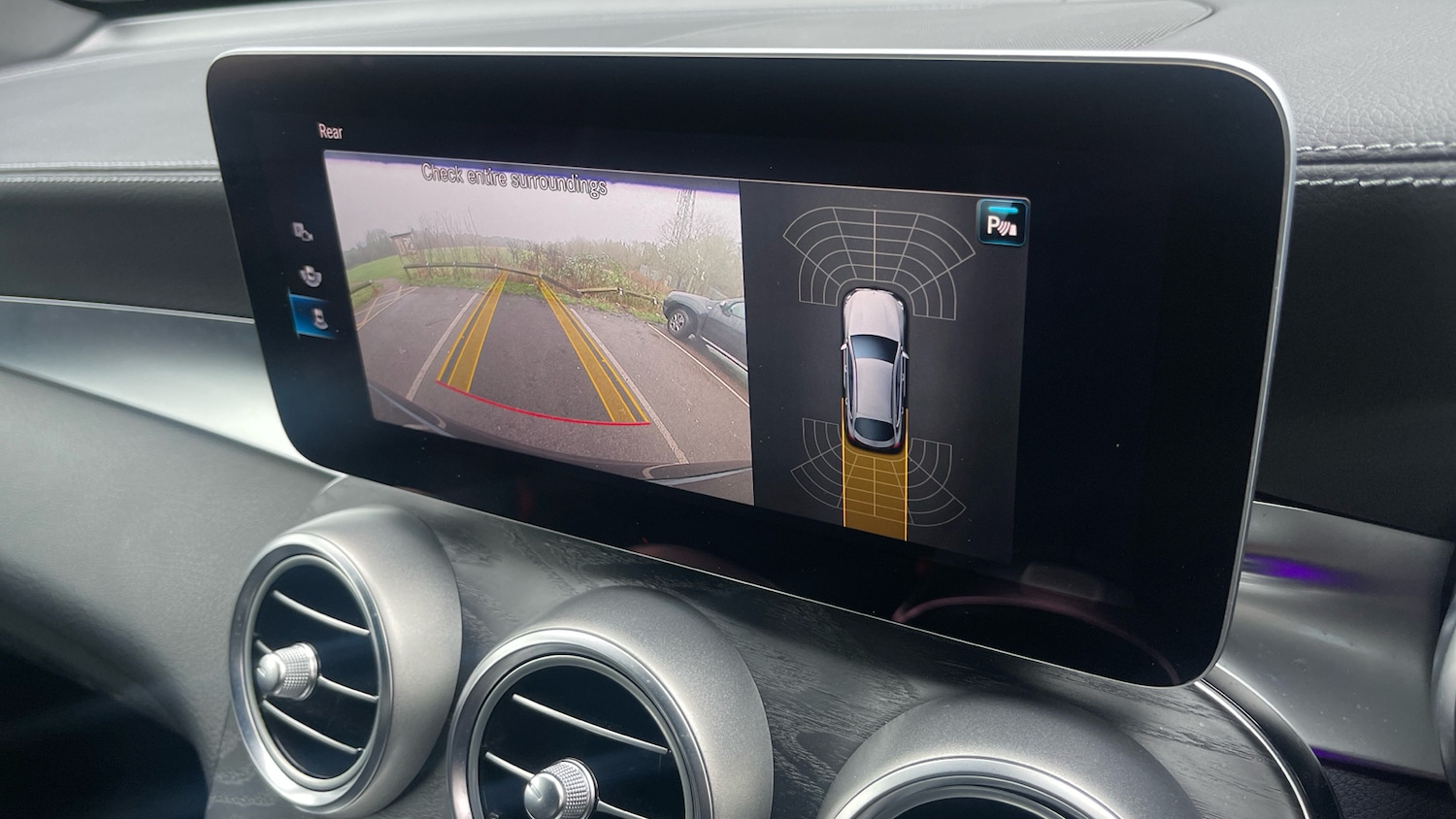 Used Mercedes-Benz GLC 2019 for sale - 77171081: Photo 45