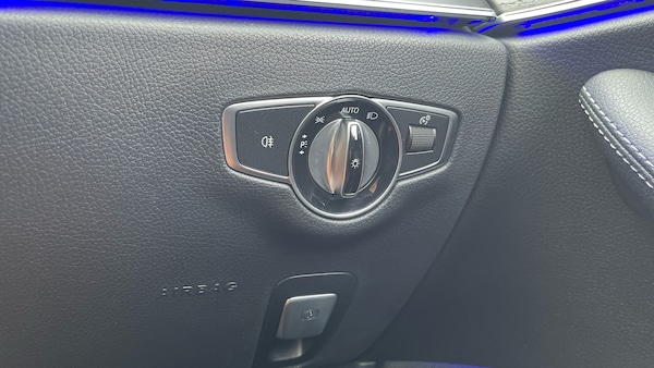 Used Mercedes-Benz E-Class 2020 for sale - 76230789: Photo 36