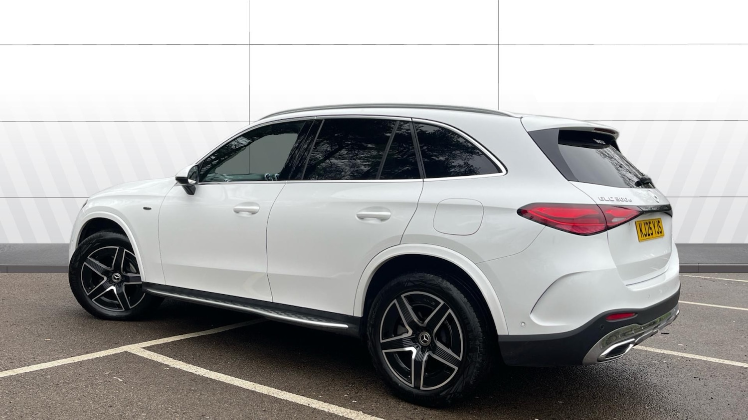 Used Mercedes-Benz GLC 2025 for sale - 77640043: Photo 2