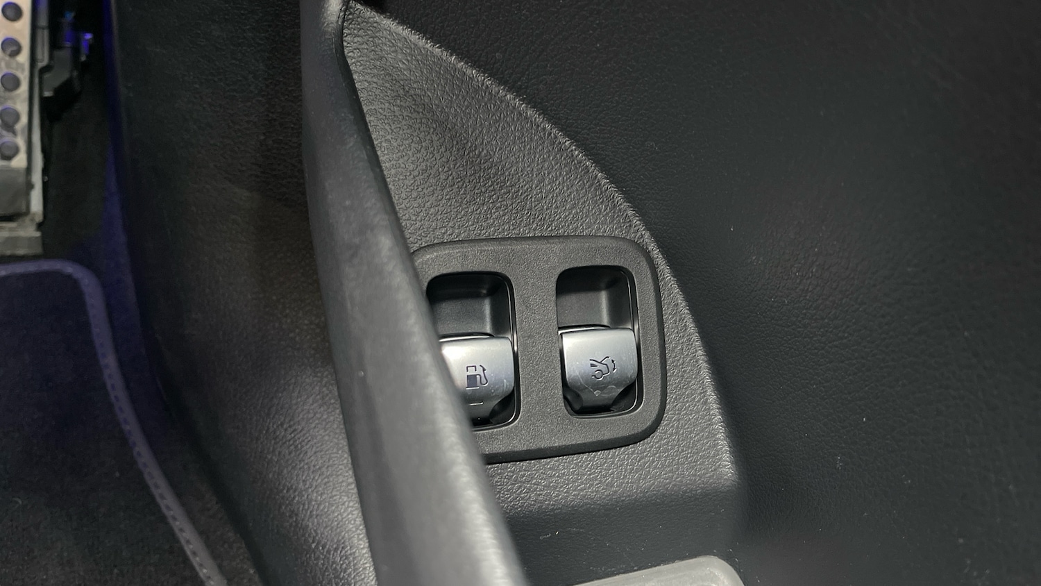 Used Mercedes-Benz GLC 2025 for sale - 77640043: Photo 37