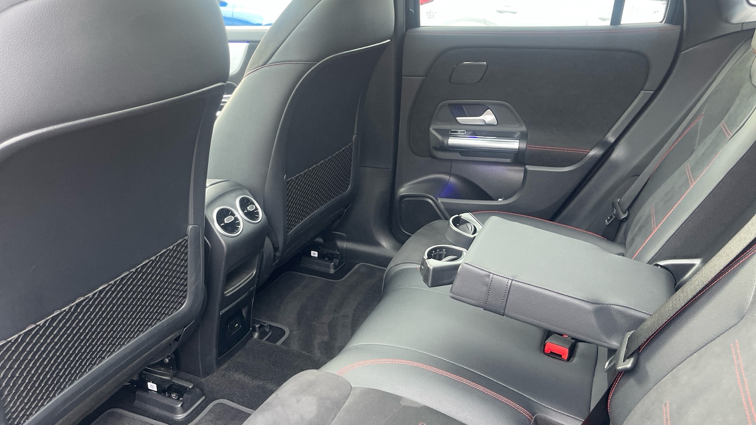 Used Mercedes-Benz EQA 2021 for sale - 76598837: Photo 31