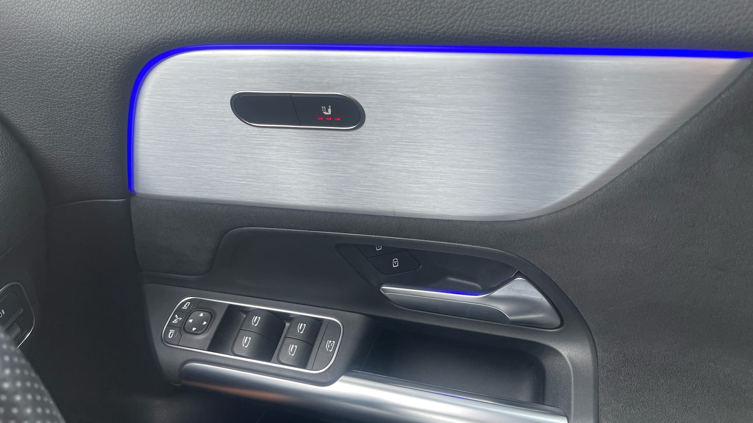 Used Mercedes-Benz EQA 2021 for sale - 76598837: Photo 37