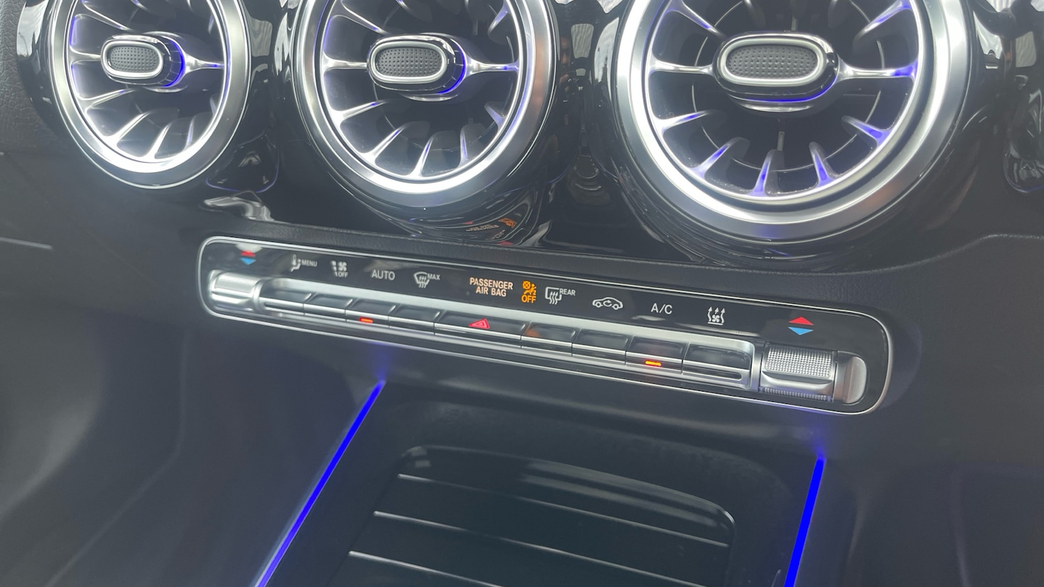 Used Mercedes-Benz EQA 2021 for sale - 76598837: Photo 39