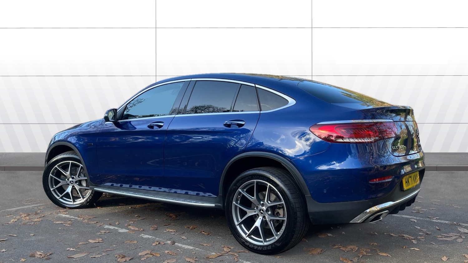 Used Mercedes-Benz GLC 2022 for sale - 76649516: Photo 2