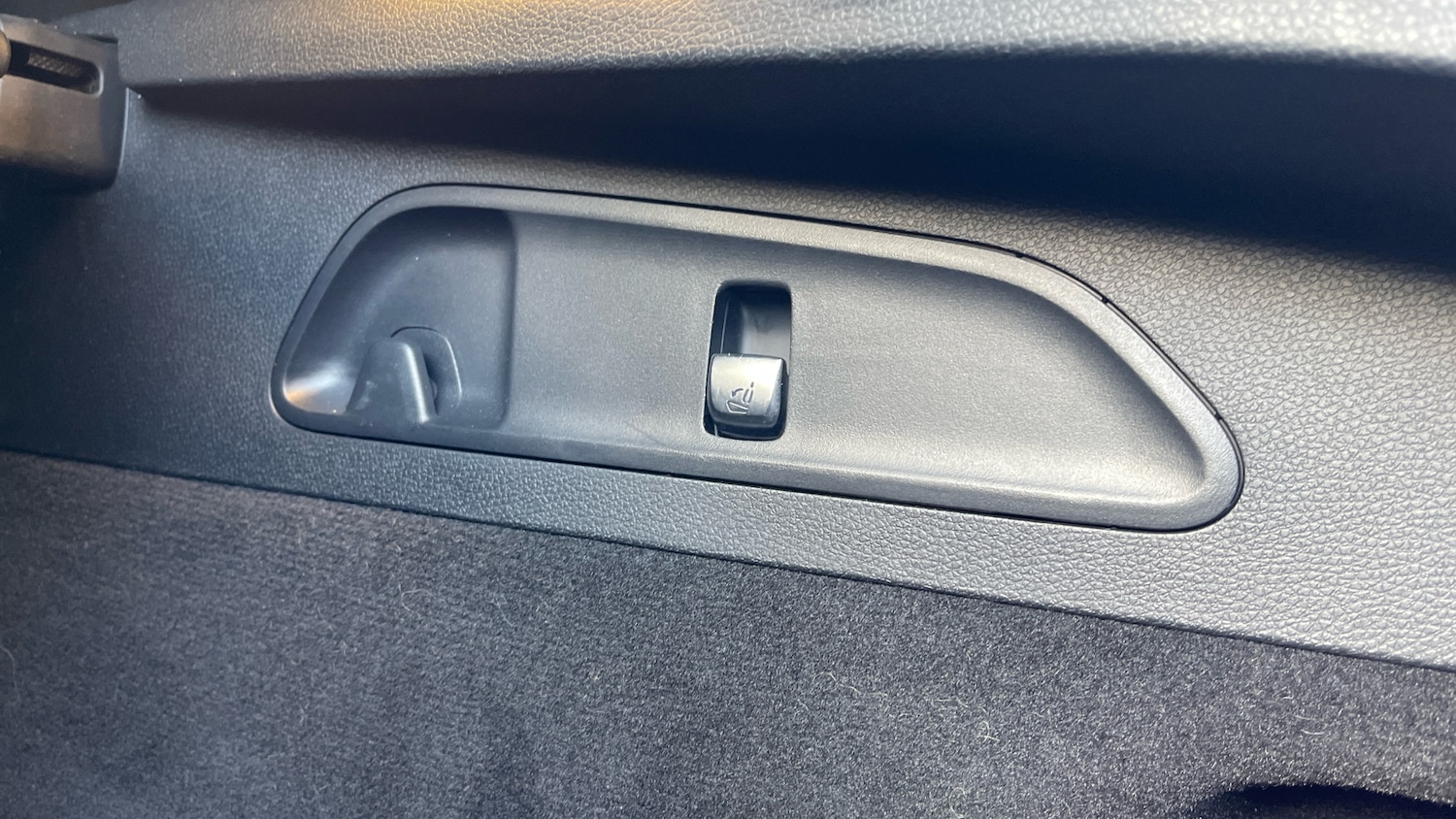 Used Mercedes-Benz GLC 2022 for sale - 76649516: Photo 28