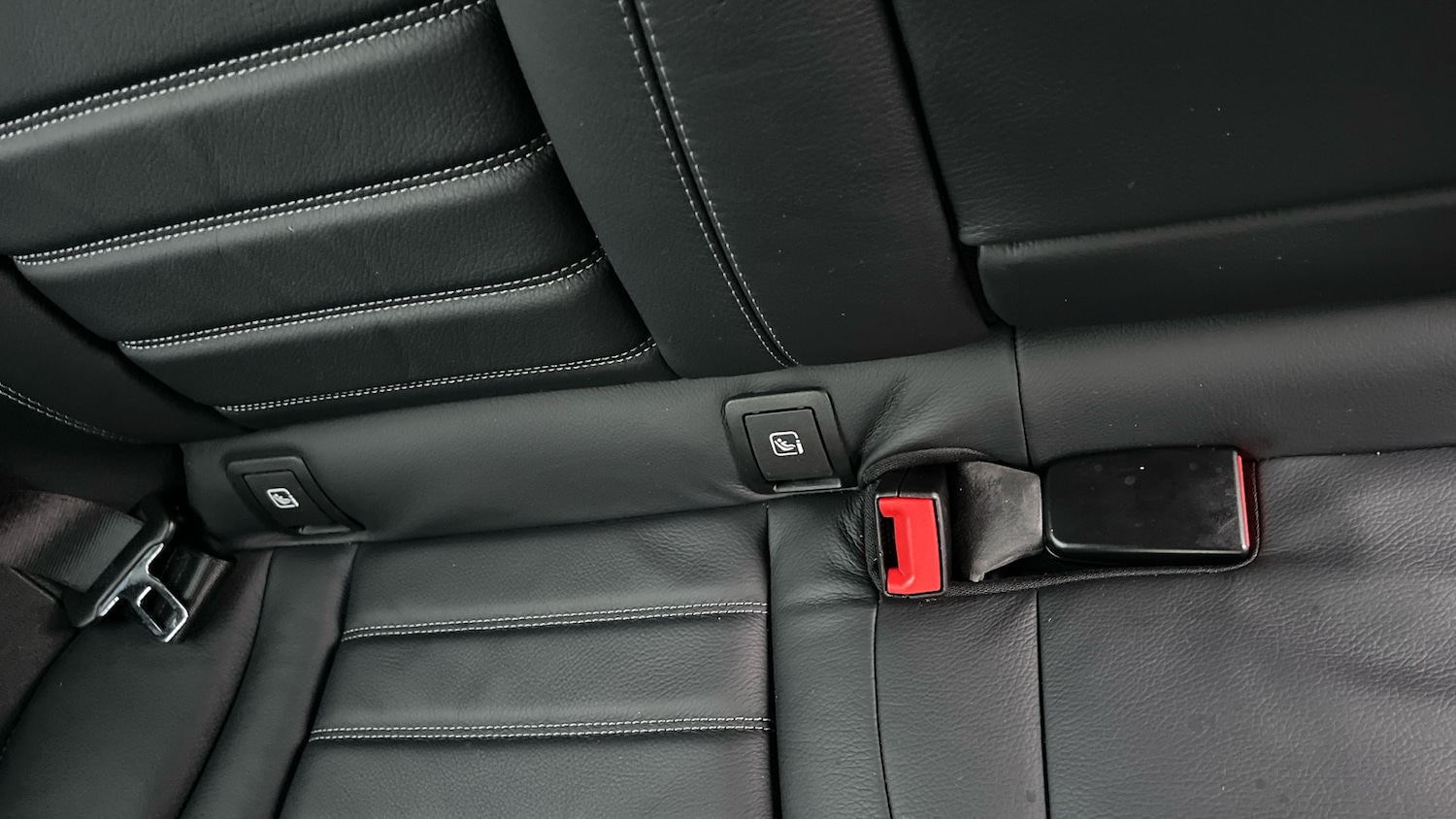 Used Mercedes-Benz GLC 2021 for sale - 77656077: Photo 17