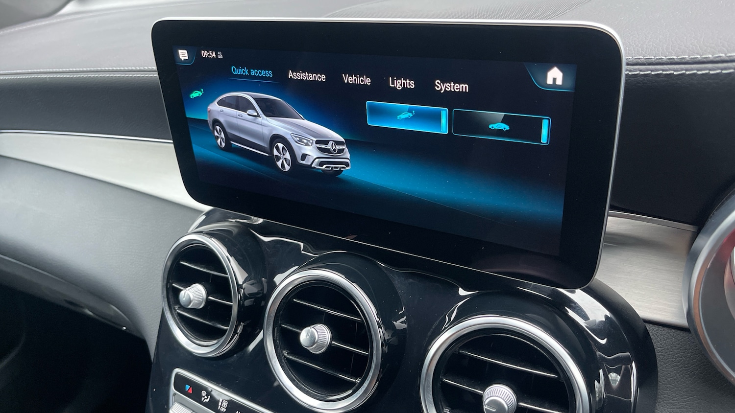 Used Mercedes-Benz GLC 2021 for sale - 77656077: Photo 42