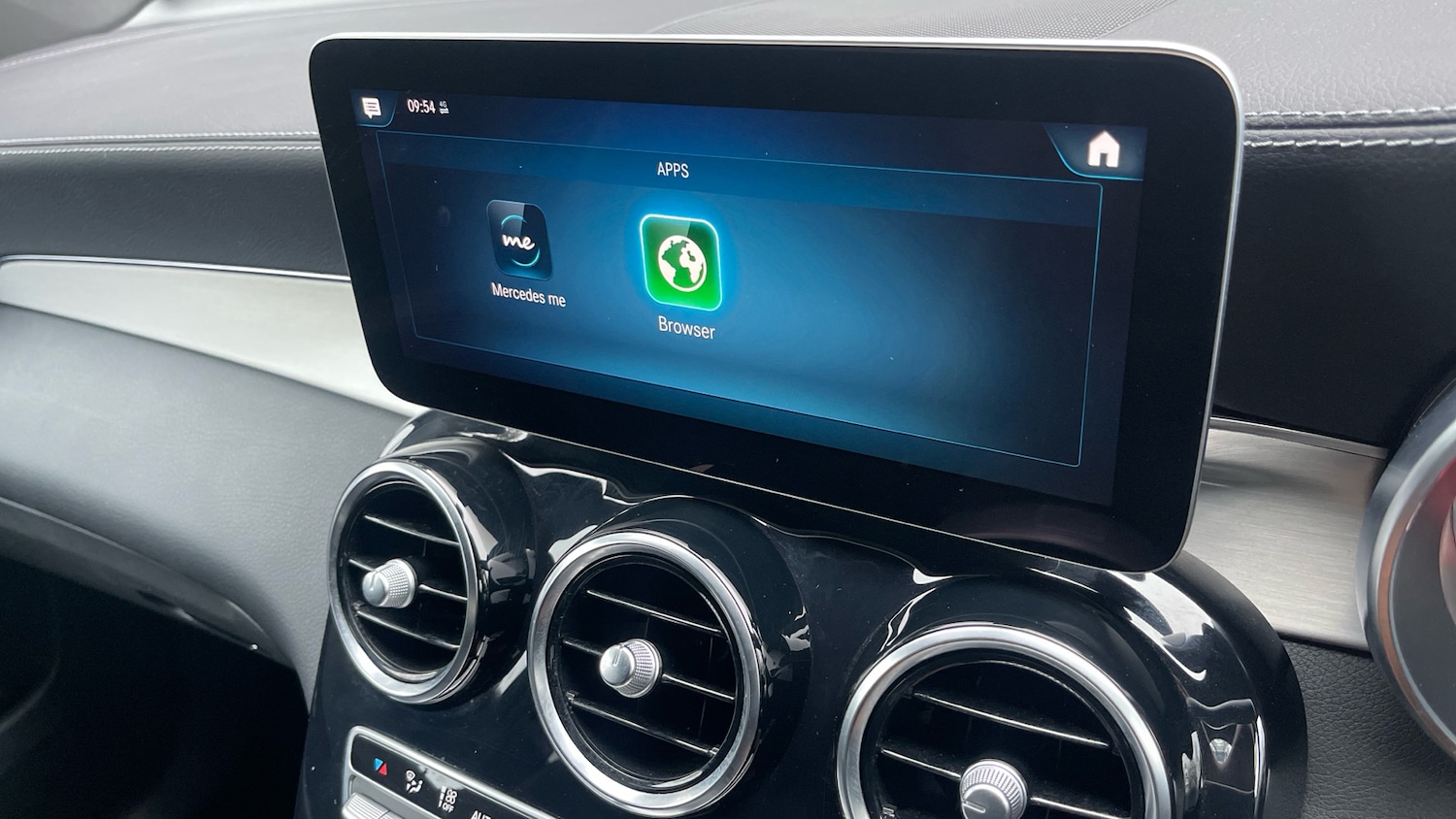 Used Mercedes-Benz GLC 2021 for sale - 77656077: Photo 43