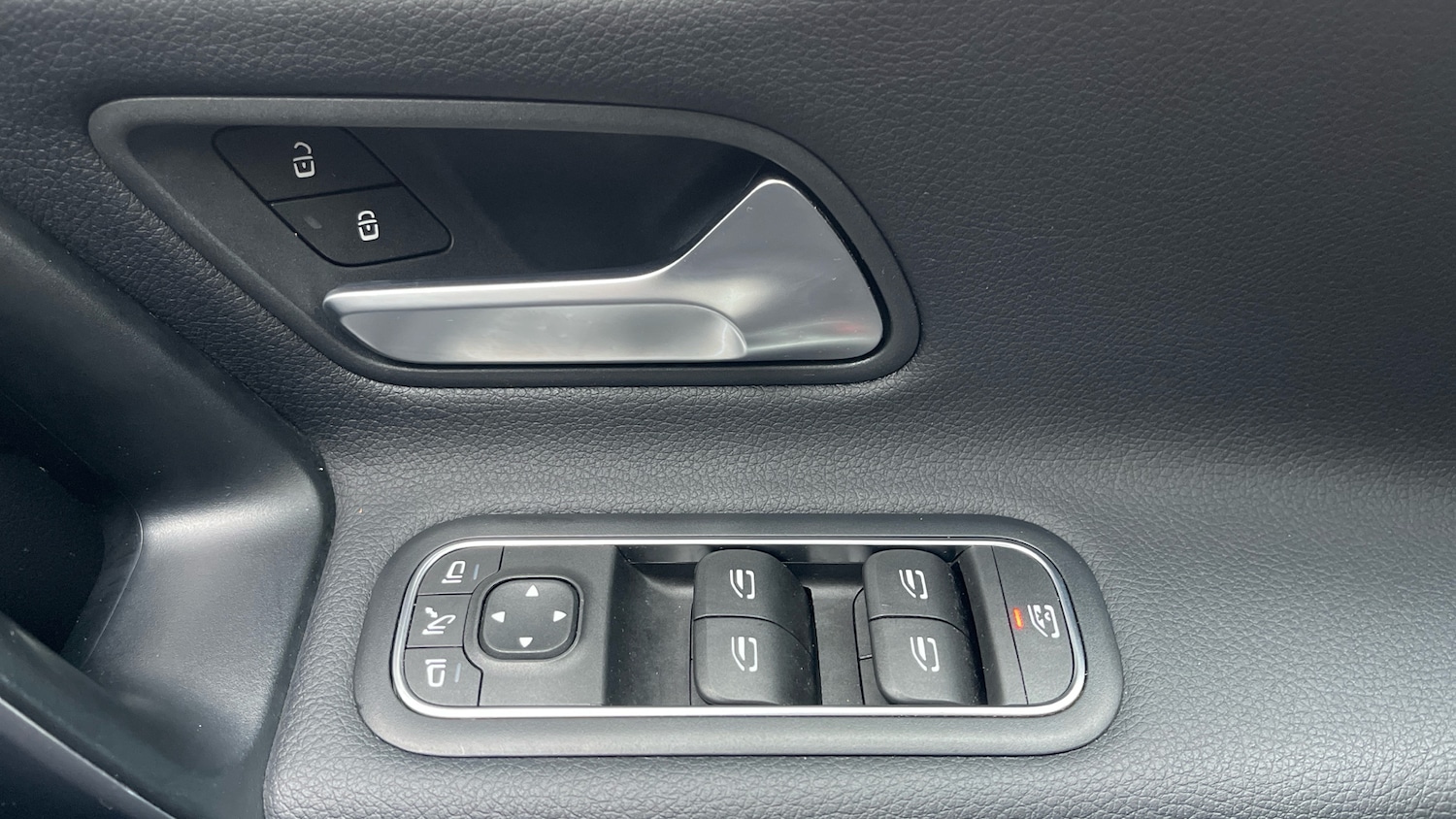 Used Mercedes-Benz CLA 2022 for sale - 77687873: Photo 35