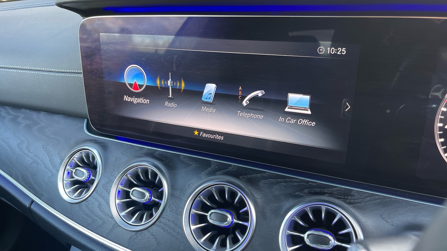 Used Mercedes-Benz E Class 2020 for sale - 77921185: Photo 12