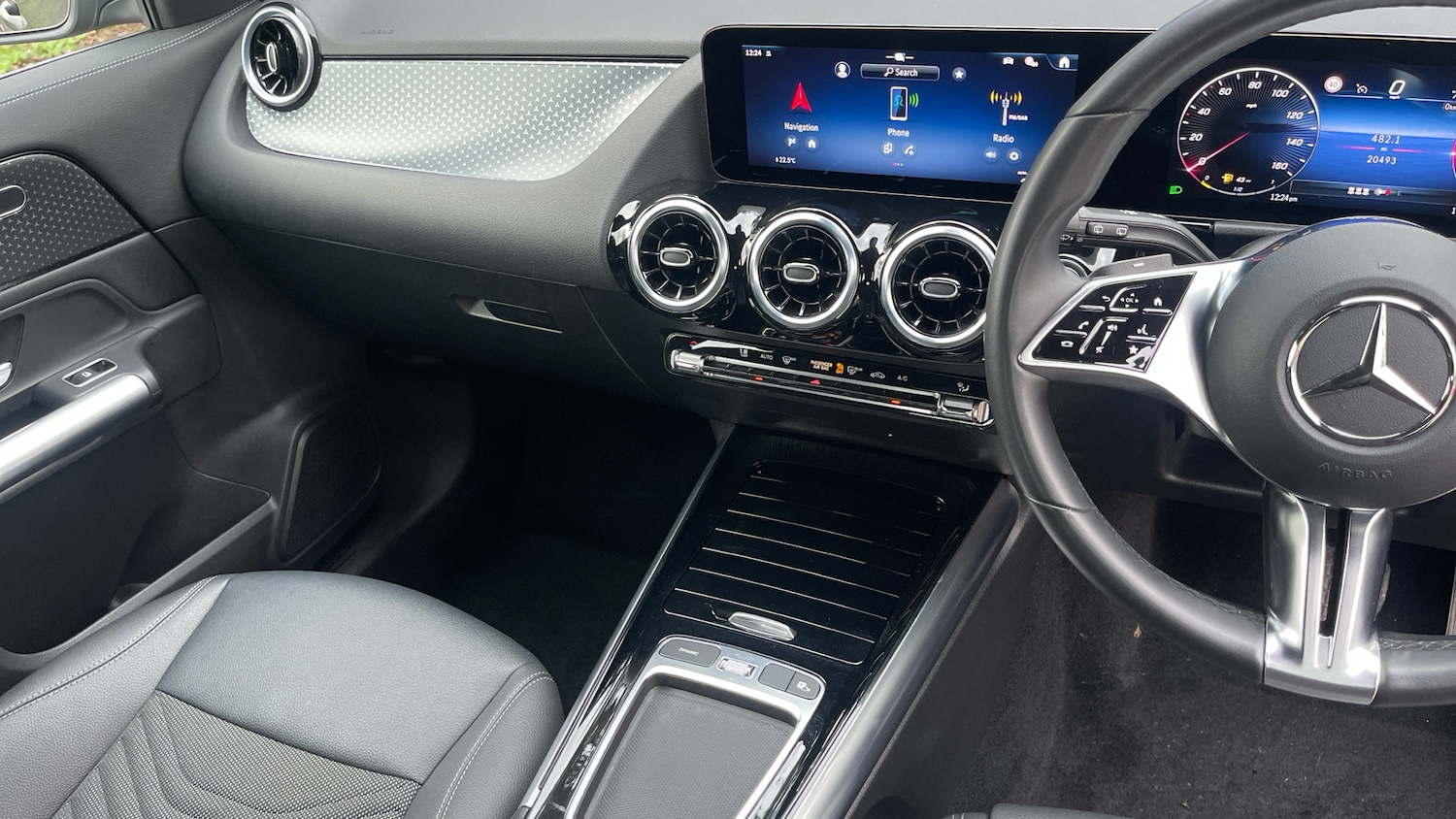 Used Mercedes-Benz GLA 2024 for sale - 77003255: Photo 14