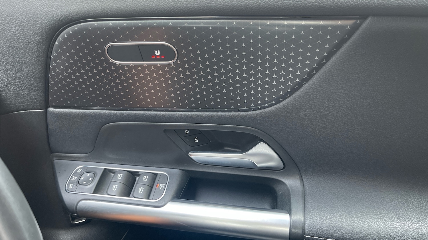 Used Mercedes-Benz GLA 2024 for sale - 77003255: Photo 35