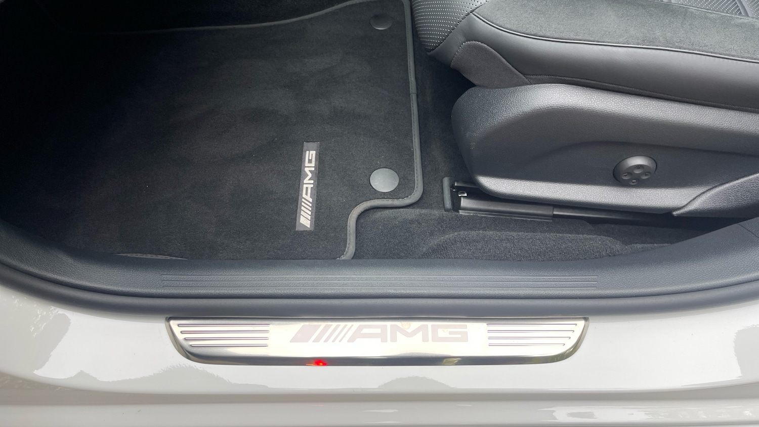 Used Mercedes-Benz E Class 2023 for sale - 76782542: Photo 32