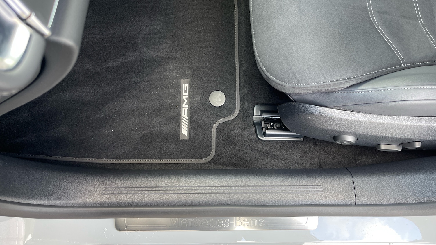 Used Mercedes-Benz E Class 2025 for sale - 77357184: Photo 32