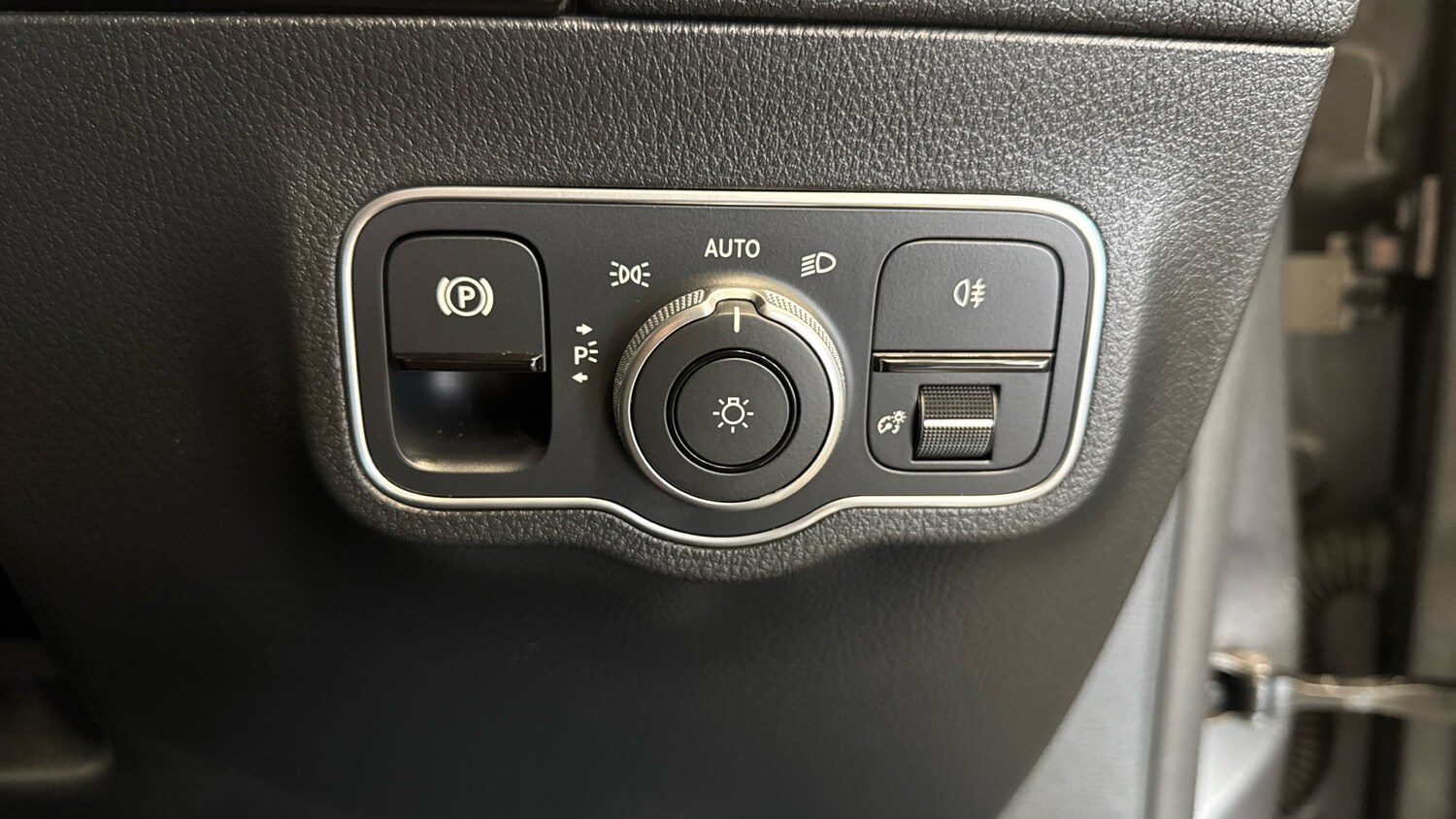 Used Mercedes-Benz EQA 2022 for sale - 77730730: Photo 30