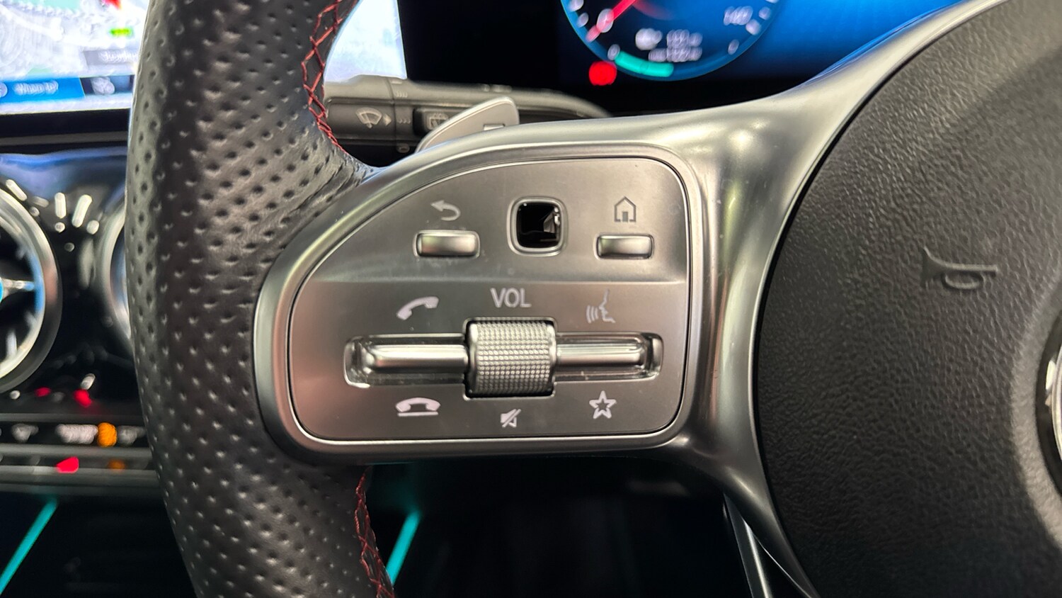 Used Mercedes-Benz EQA 2022 for sale - 77730730: Photo 31