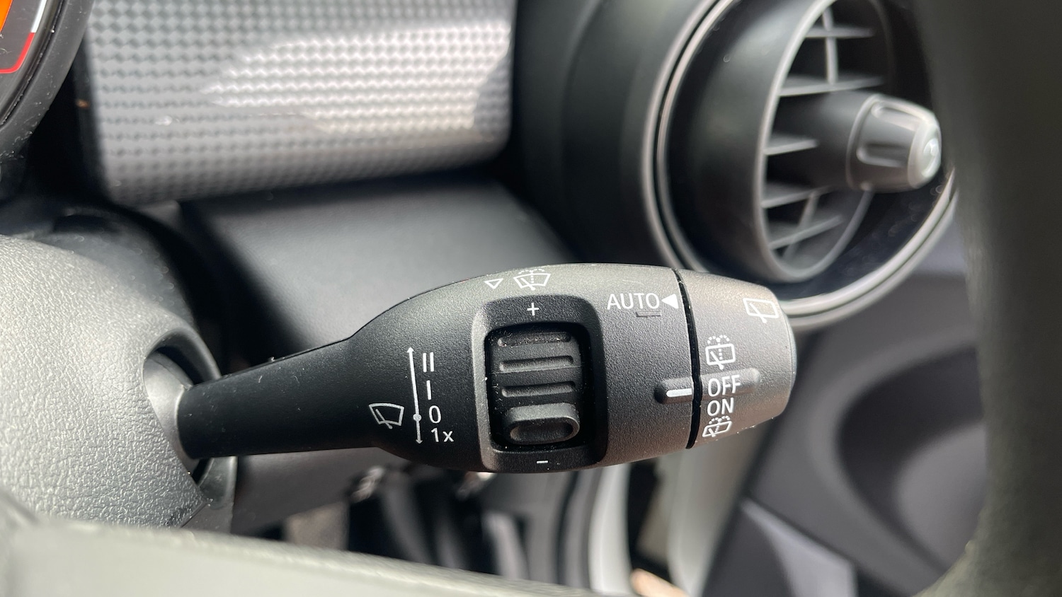 Used MINI Hatch 2019 for sale - 77072967: Photo 39