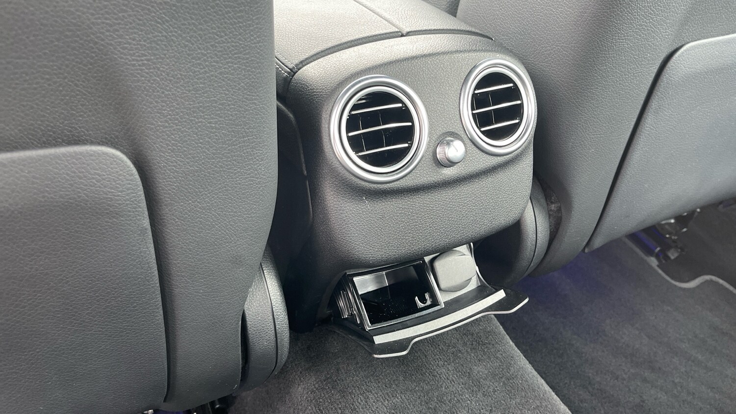 Used Mercedes-Benz C Class 2019 for sale - 78010942: Photo 28