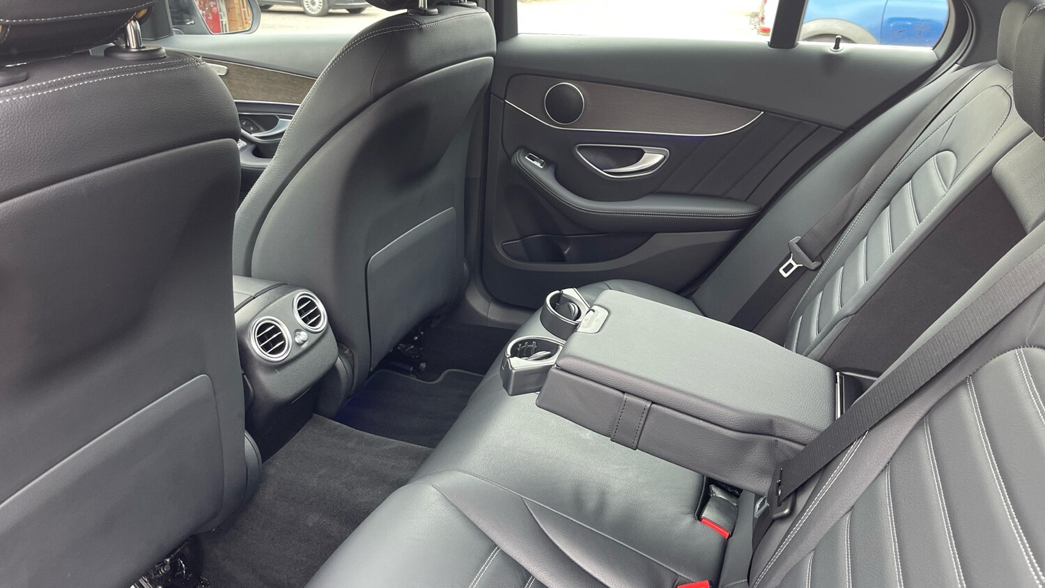 Used Mercedes-Benz C Class 2019 for sale - 78010942: Photo 29