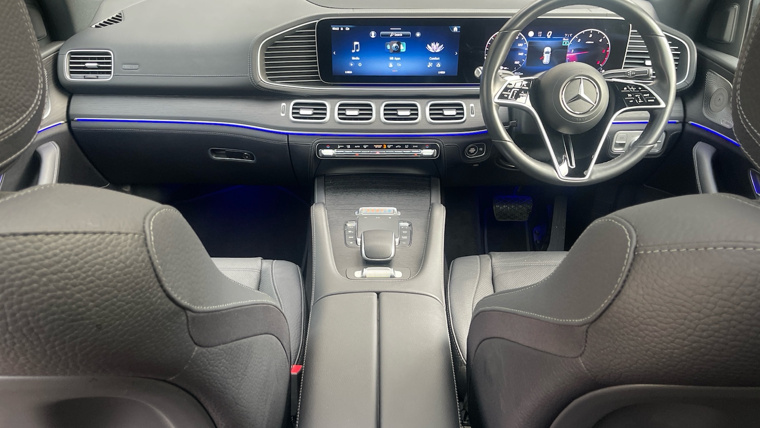 Used Mercedes-Benz GLE 2023 for sale - 77000943: Photo 10