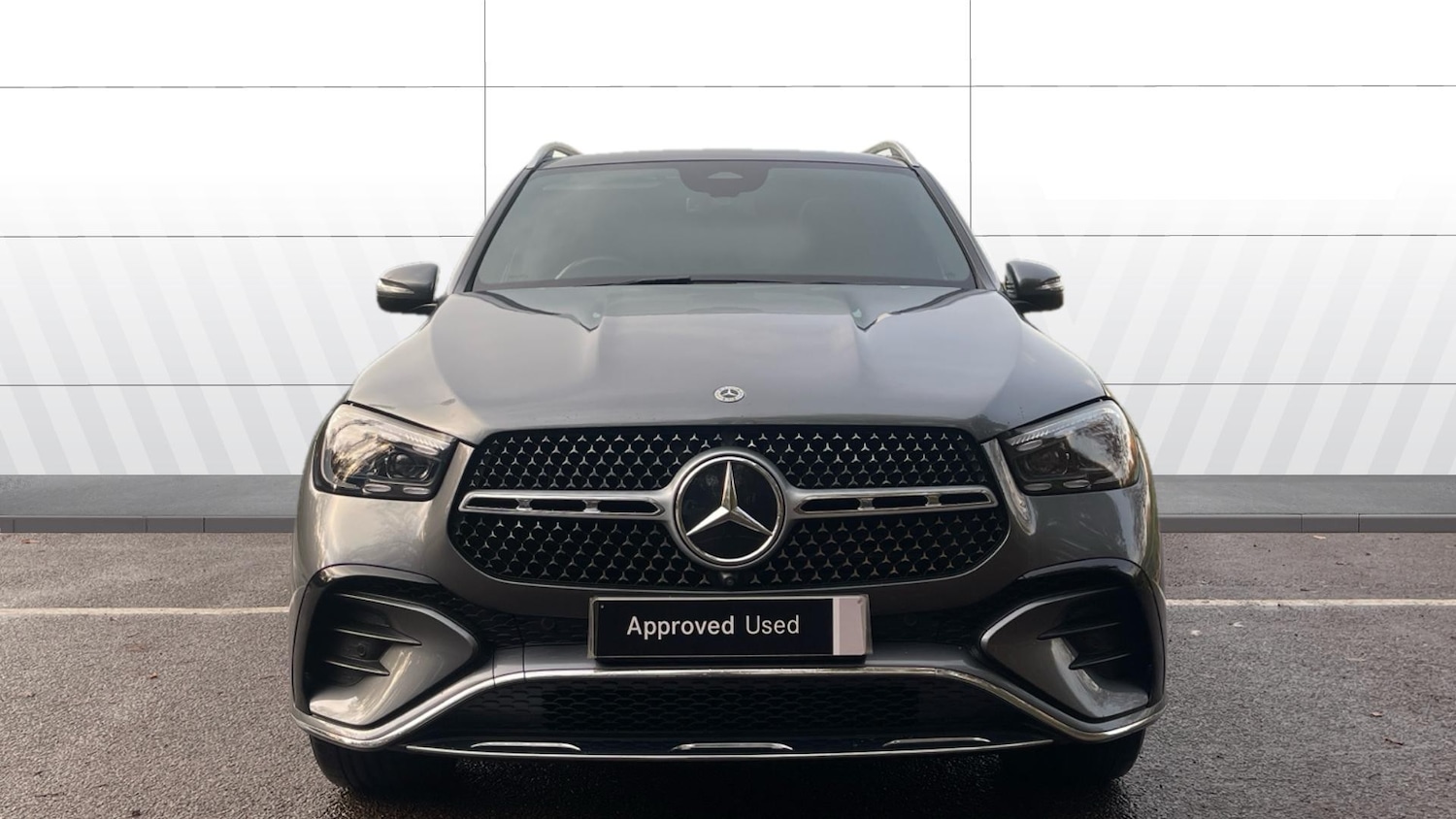 Used Mercedes-Benz GLE 2023 for sale - 77000943: Photo 3