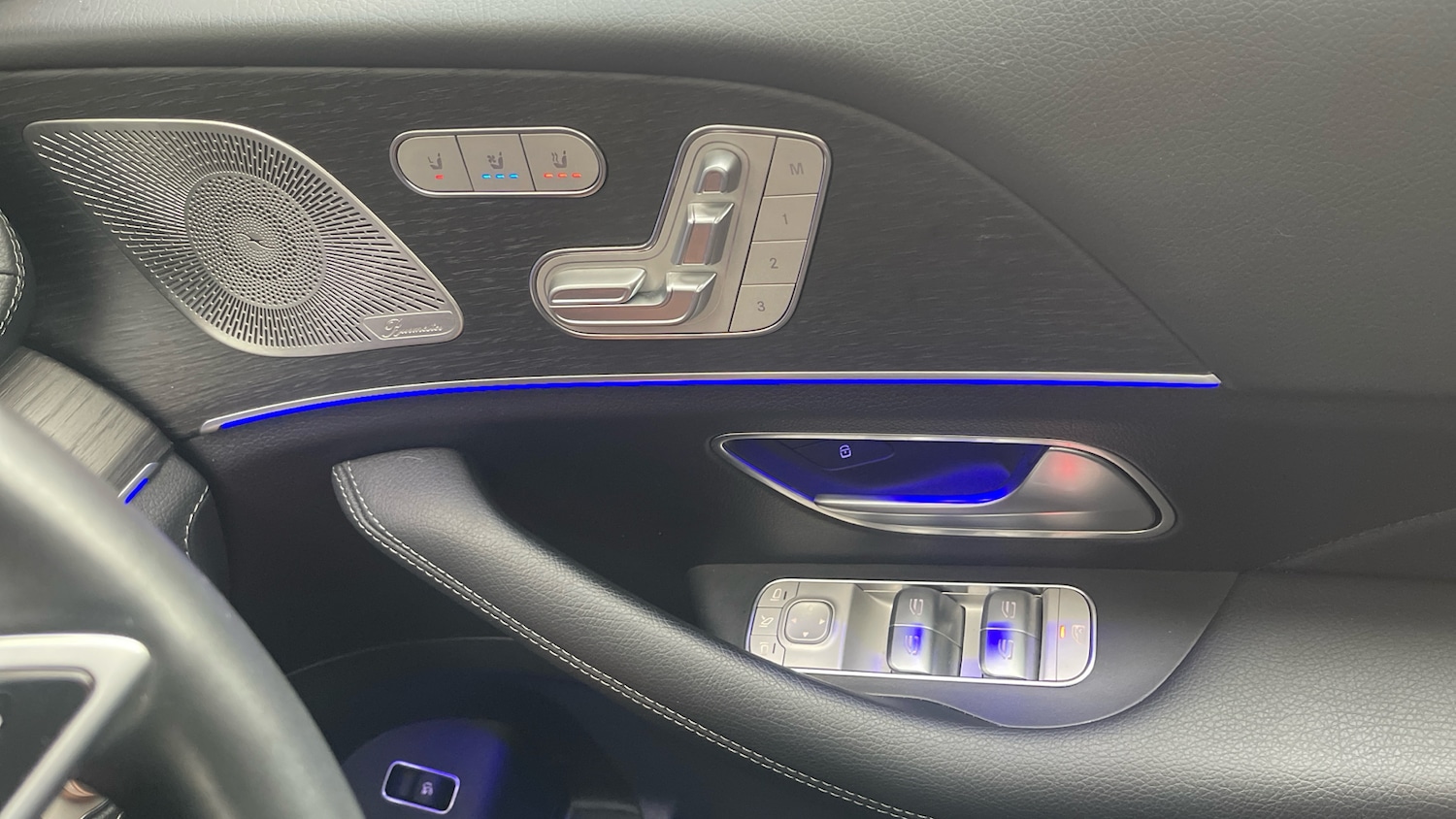 Used Mercedes-Benz GLE 2023 for sale - 77000943: Photo 37