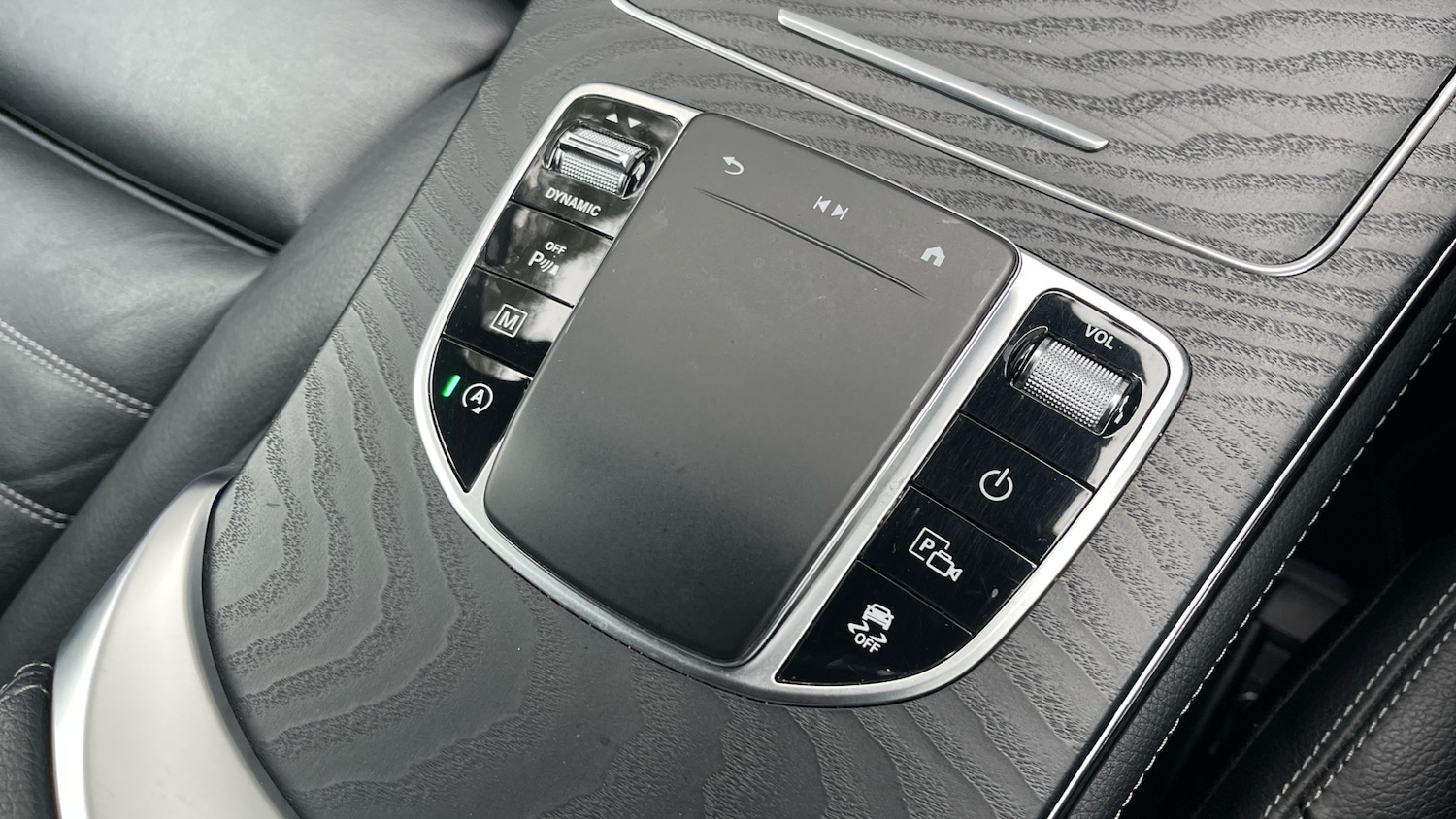 Used Mercedes-Benz GLC 2019 for sale - 77171085: Photo 38