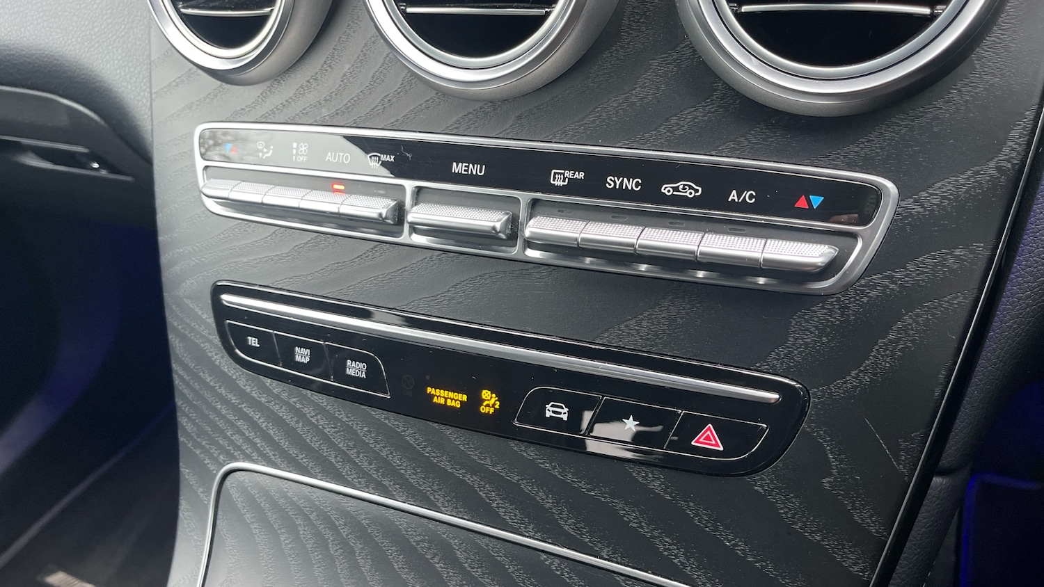 Used Mercedes-Benz GLC 2019 for sale - 77171085: Photo 39