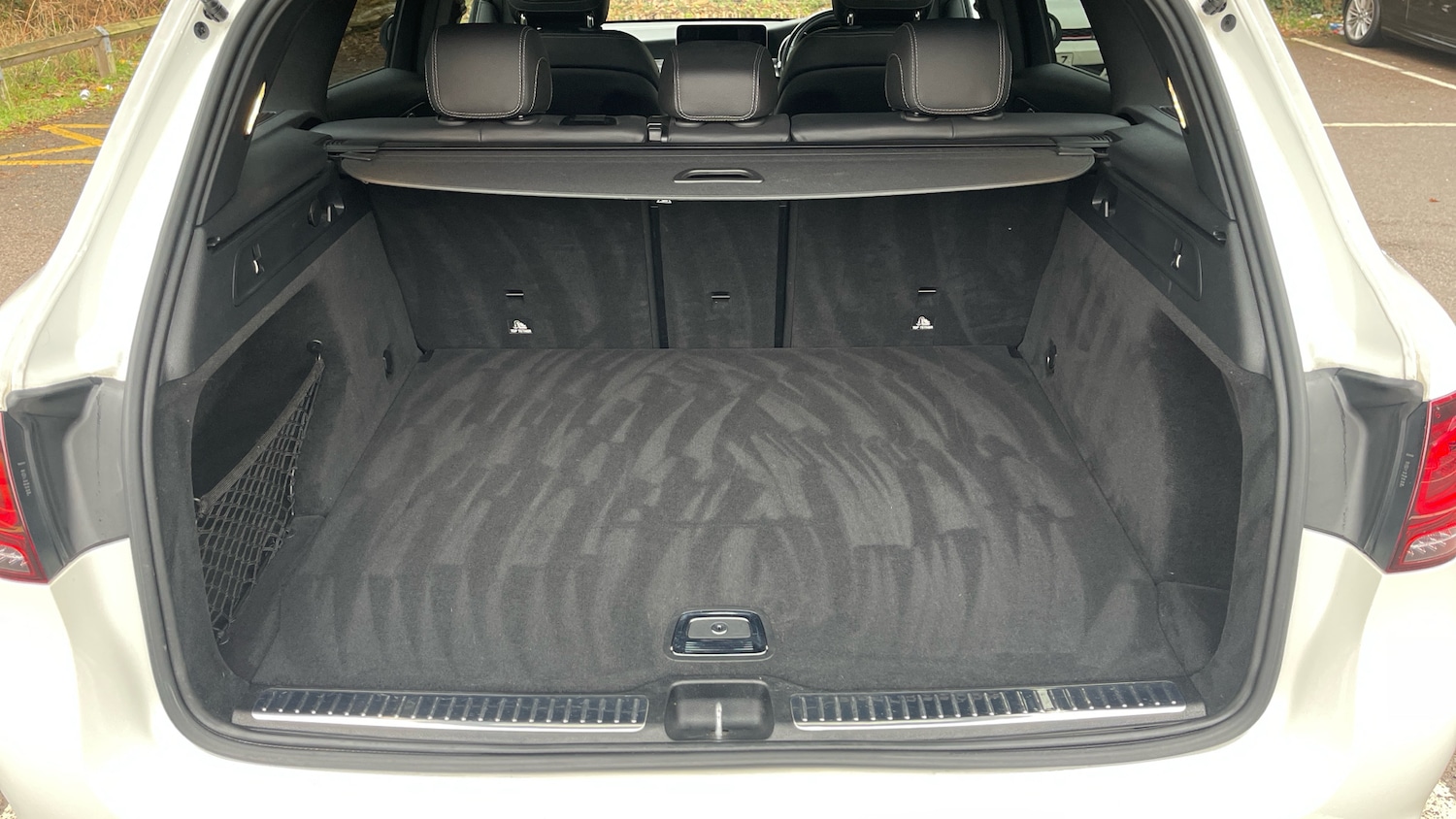 Used Mercedes-Benz GLC 2019 for sale - 77171085: Photo 4