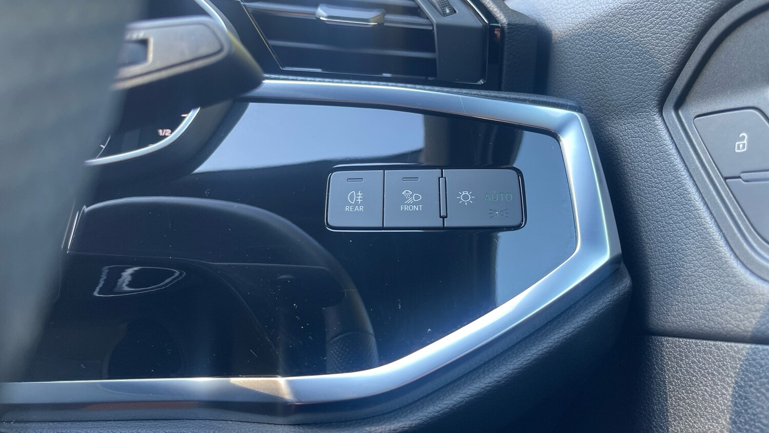Used Audi Q3 2024 for sale - 76038100: Photo 37