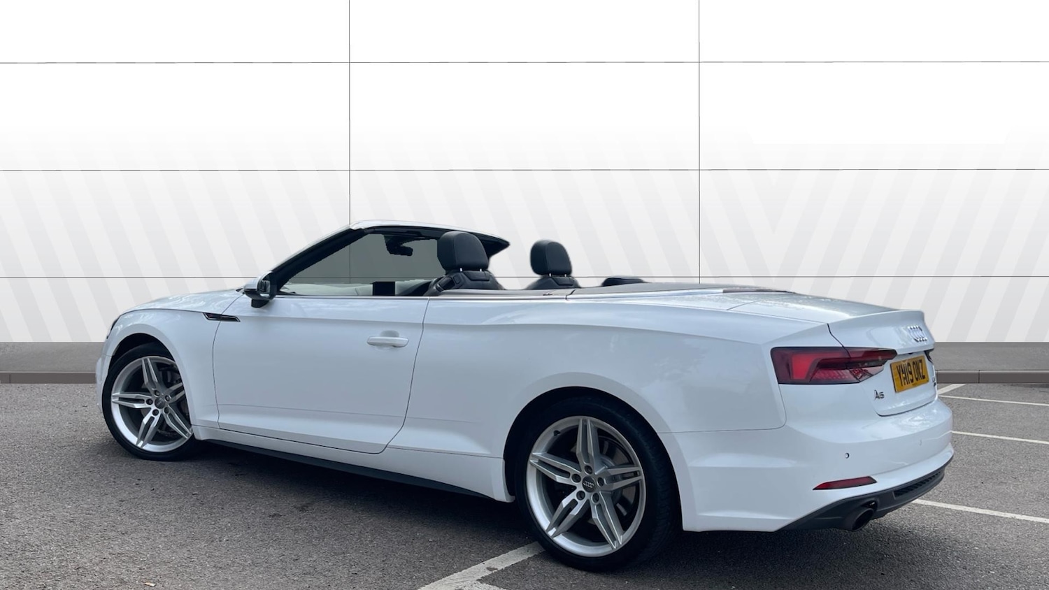 Used Audi A5 2019 for sale - 77836773: Photo 2