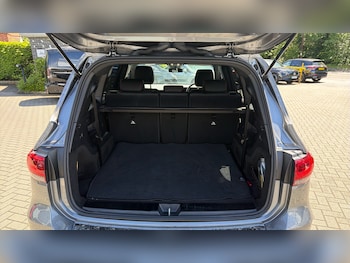 Used Mercedes-Benz GLB 2023 for sale - 78614455: Photo