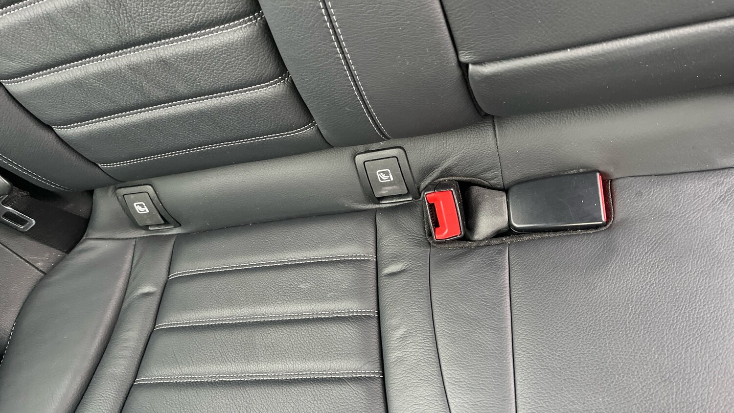 Used Mercedes-Benz GLC 2020 for sale - 77917082: Photo 17