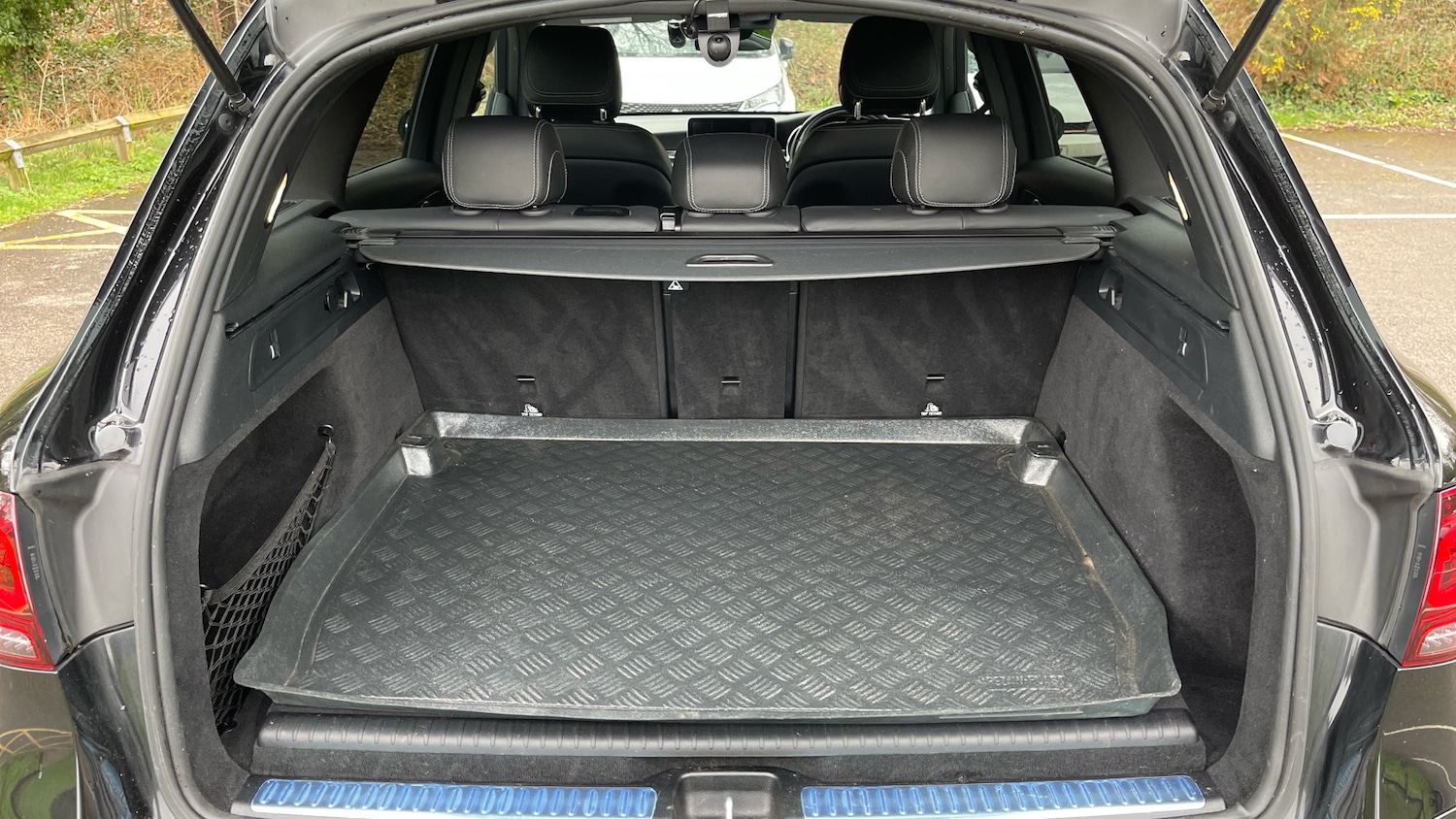 Used Mercedes-Benz GLC 2020 for sale - 77917082: Photo 4