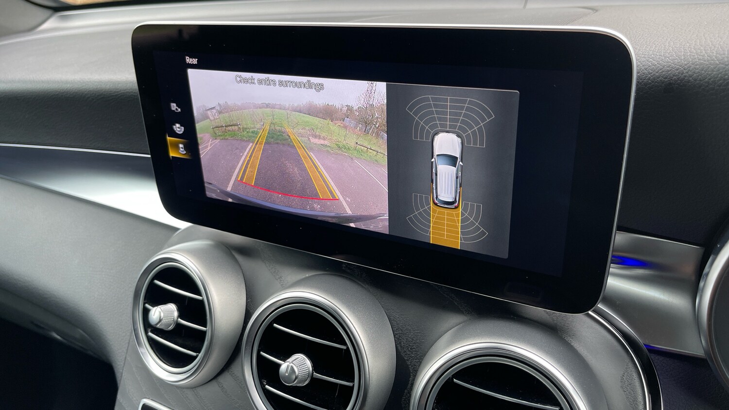 Used Mercedes-Benz GLC 2020 for sale - 77917082: Photo 45