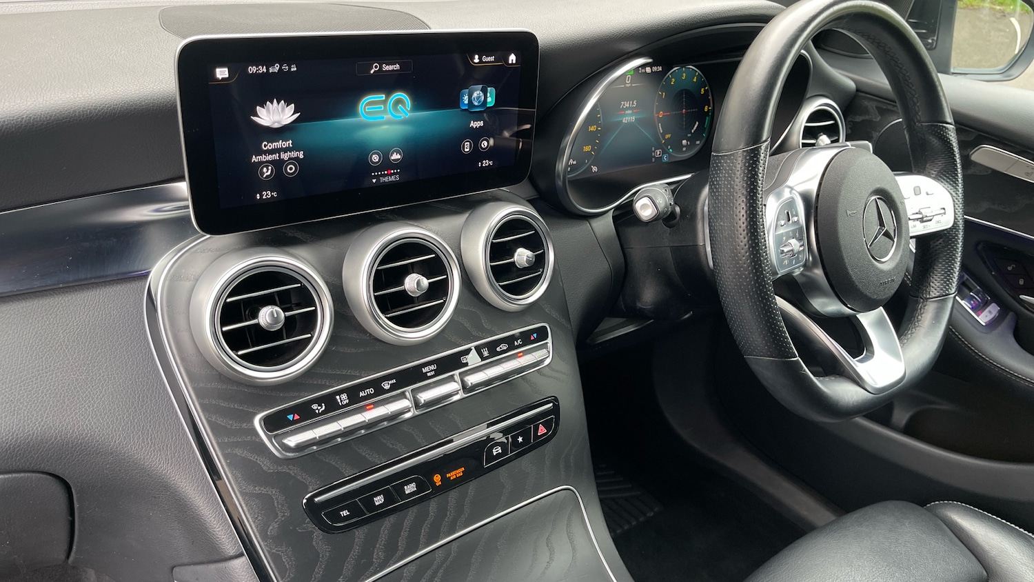 Used Mercedes-Benz GLC 2020 for sale - 77917082: Photo 9