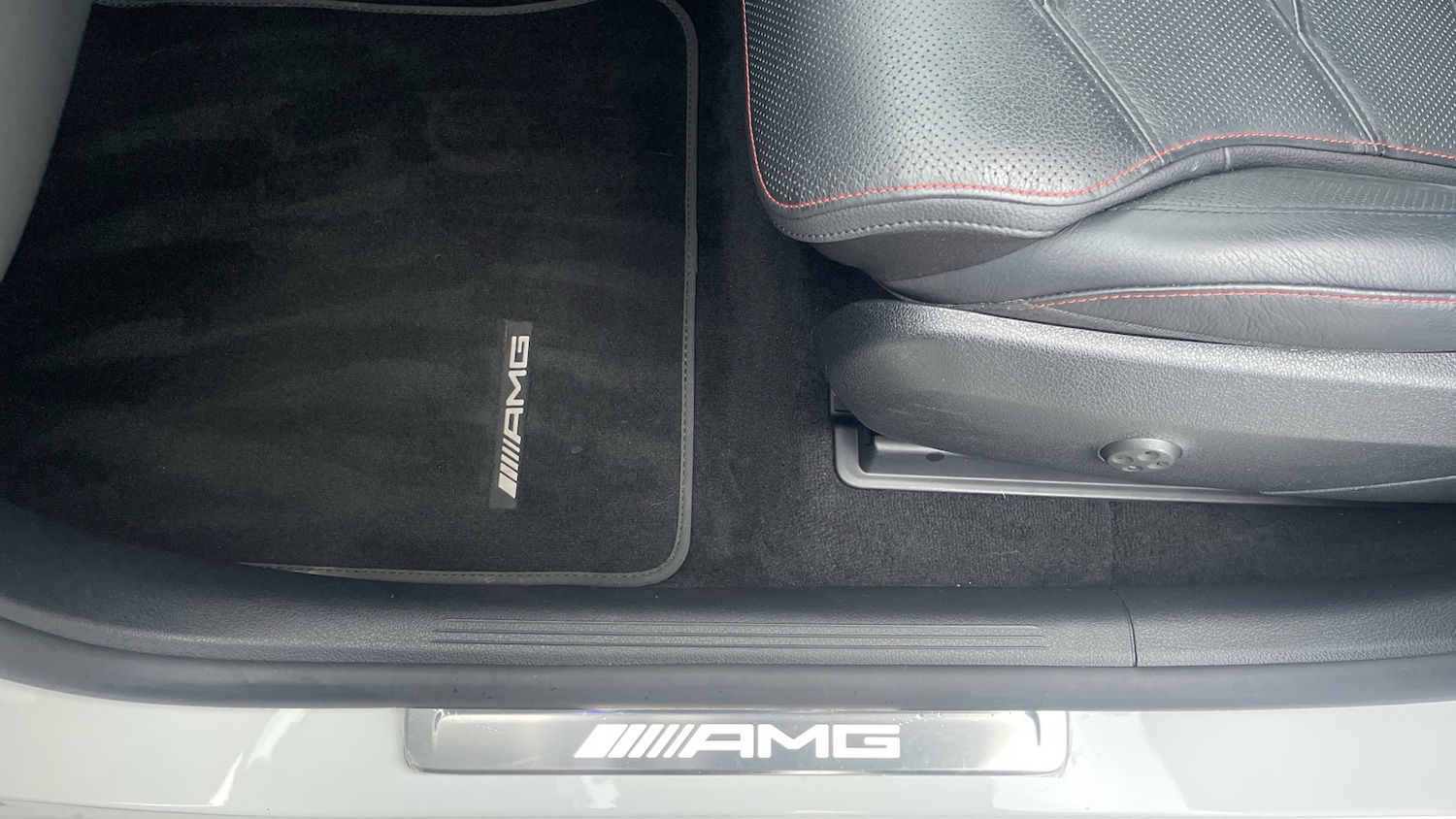 Used Mercedes-Benz GLC 2025 for sale - 76541310: Photo 34