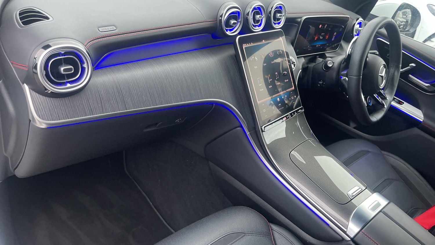 Used Mercedes-Benz GLC 2025 for sale - 76541310: Photo 35